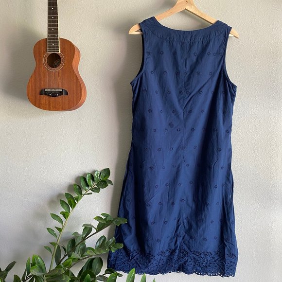 Laura Scott Shift Dress in Navy - Picture 3 of 3